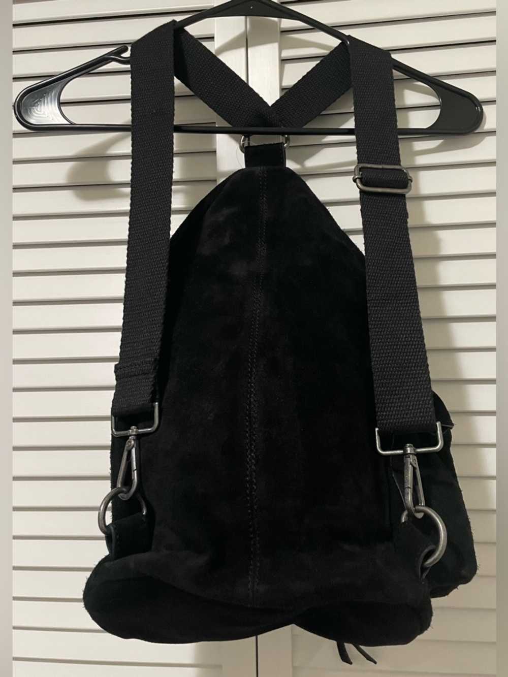 NWOT Free People Oxford Suede Shoulder Sling - Picture 5 of 5